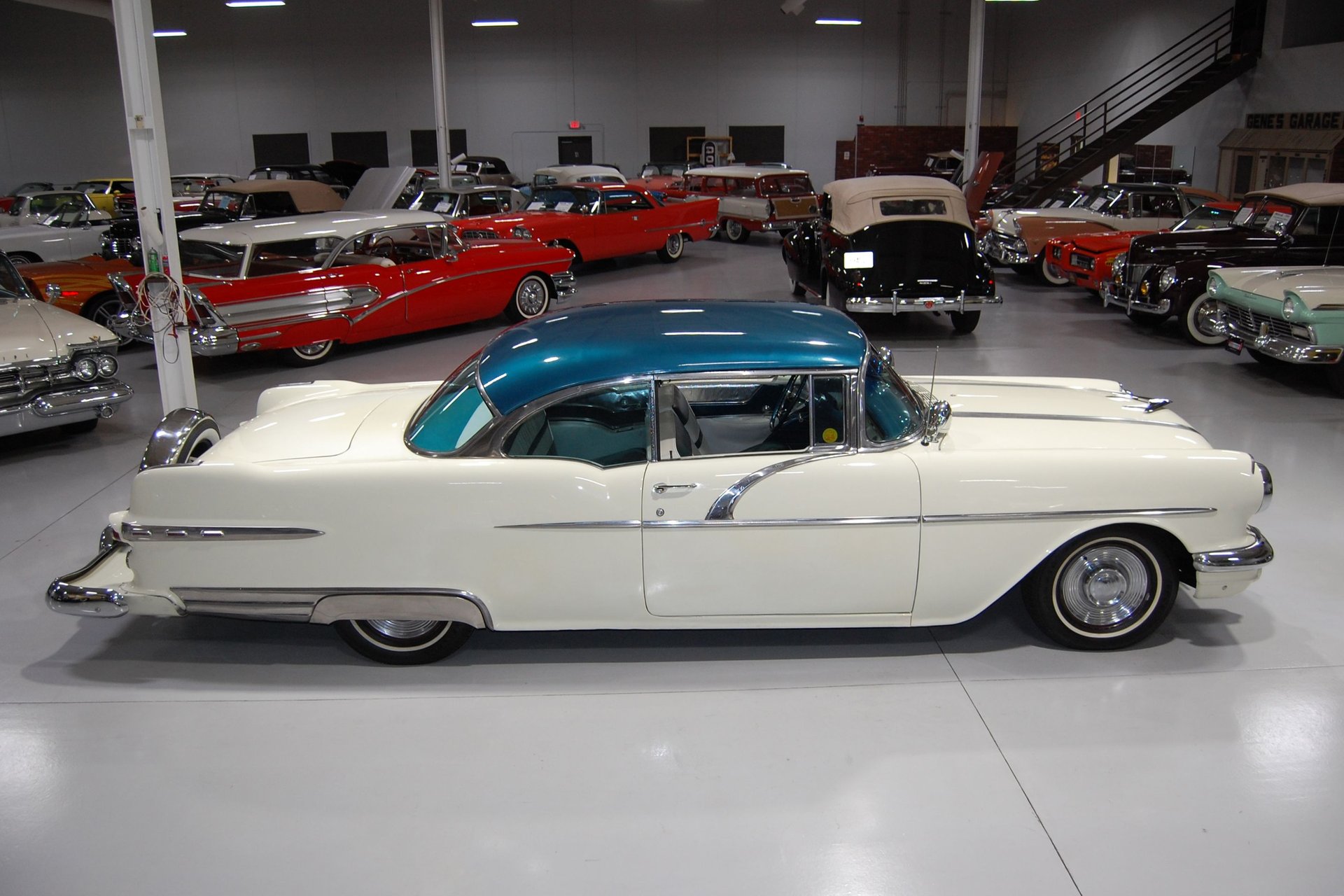 1956 Pontiac Star Chief