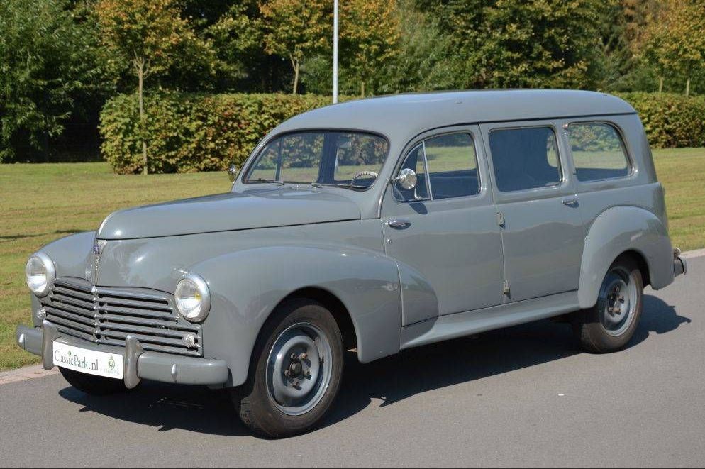 The-1953-Peugeot-203