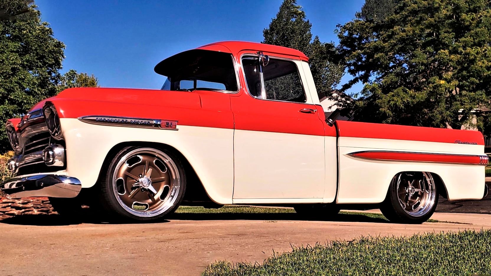 1959 Chevrolet 3100 Apache Fleetside Deluxe