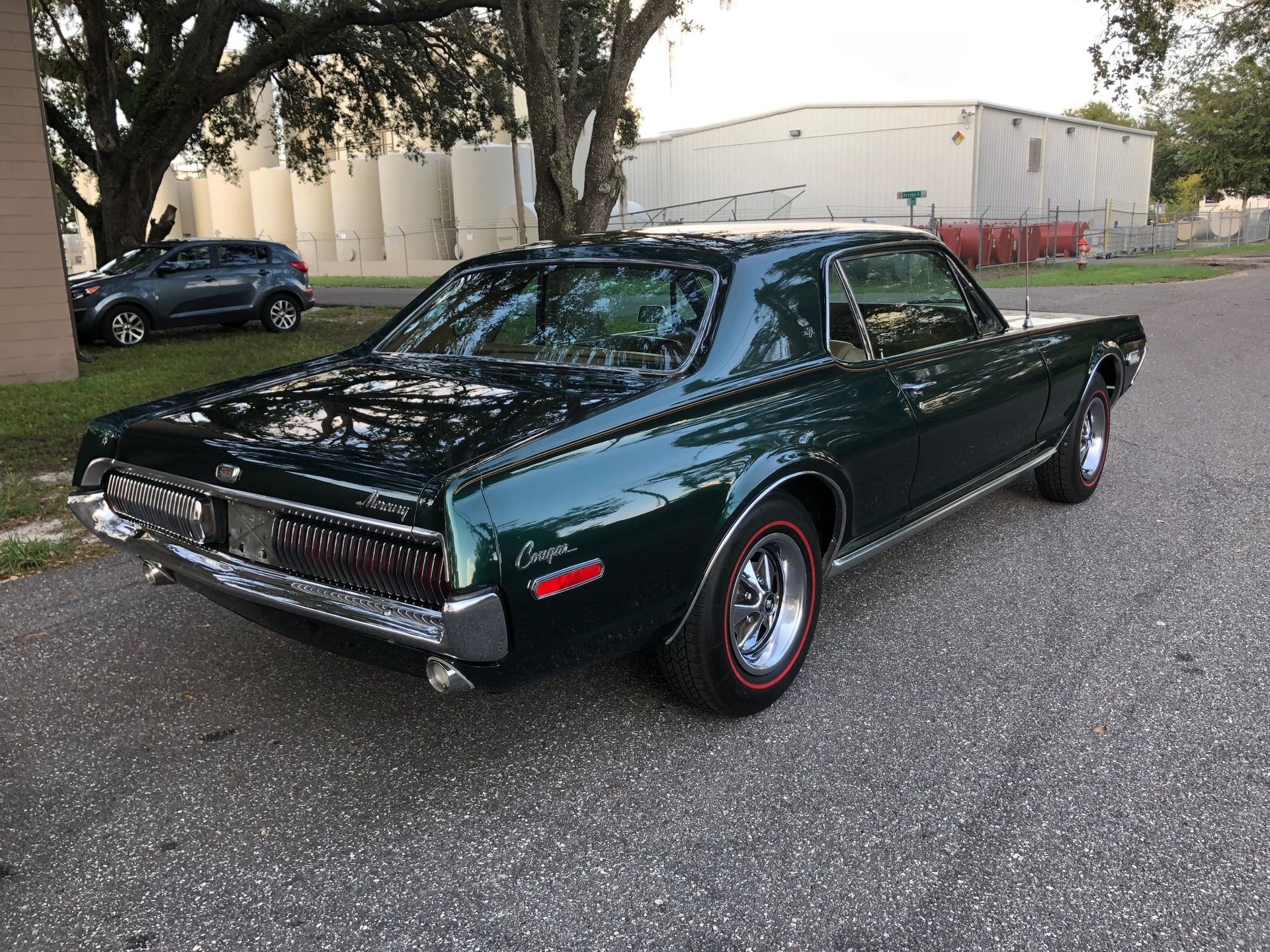 1968 Mercury Cougar | American Muscle CarZ