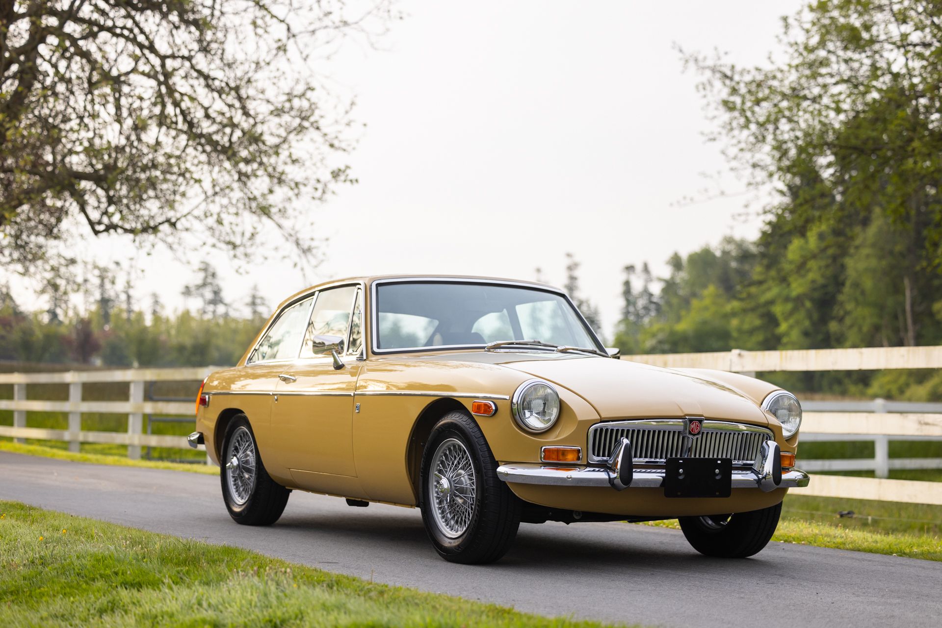 1972-MGB-GT-