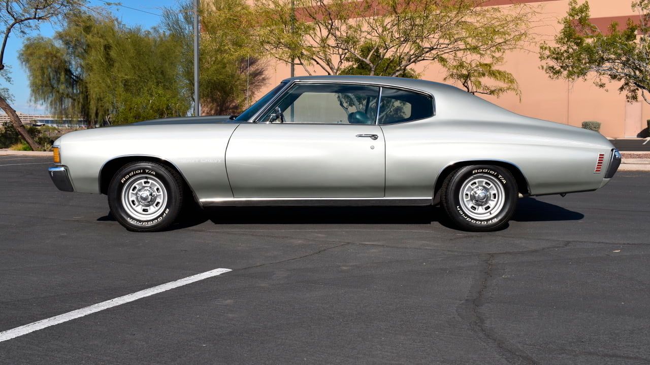 A parked 1972 Chevrolet Chevelle Heavy Chevy 