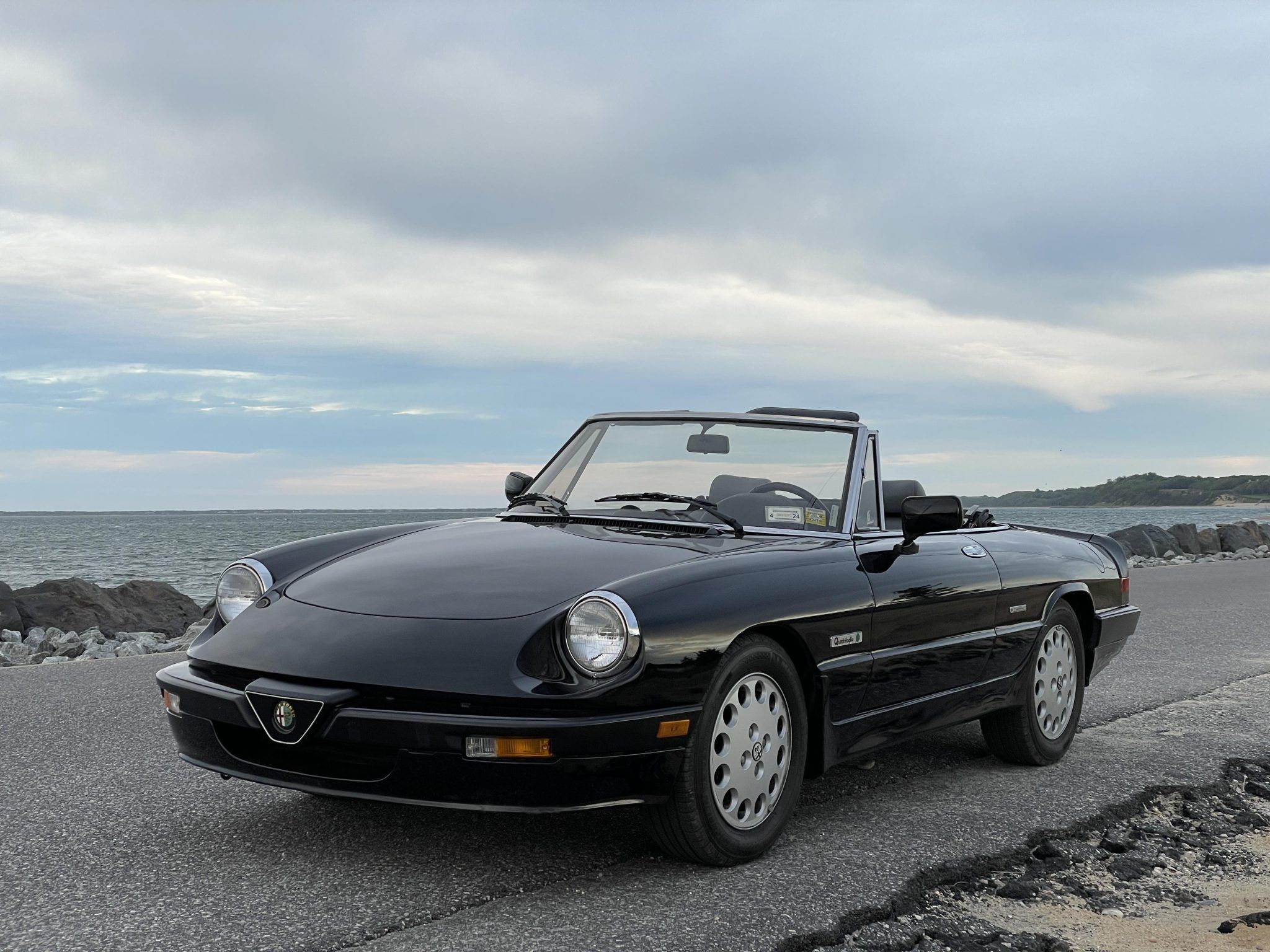 1988 Alfa Romeo Spider Quadrifoglio black sports car