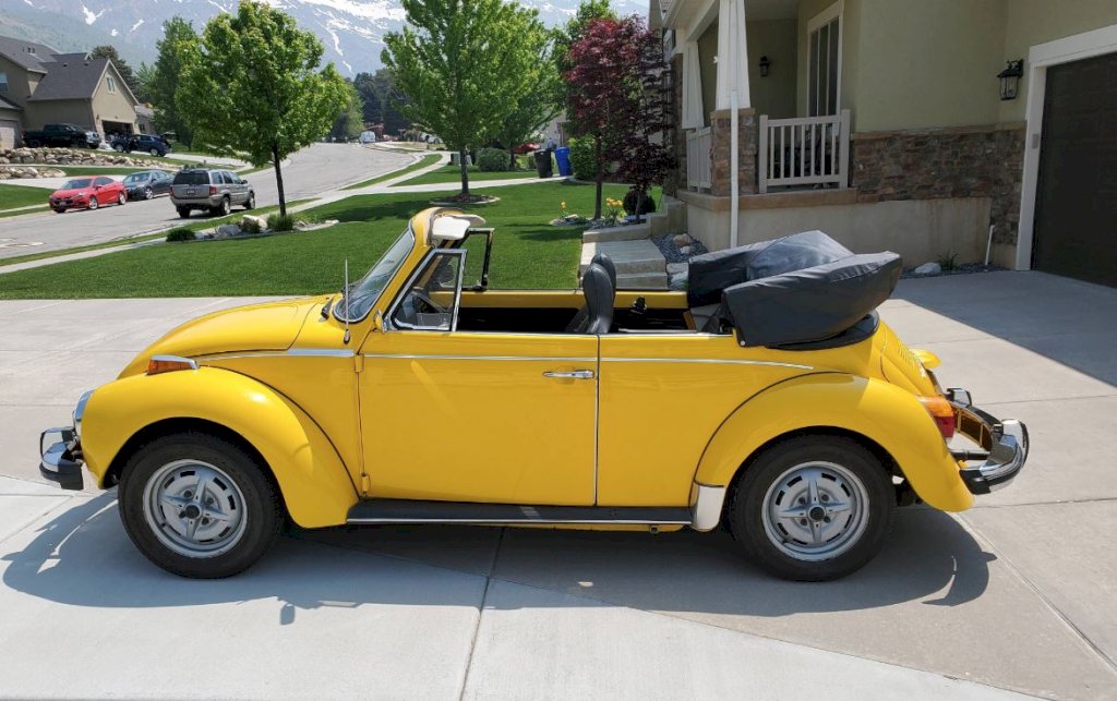 The 1976 Volkswagen Beetle's design is underpinned by a focus on simplicity, reliability, and functionality. 