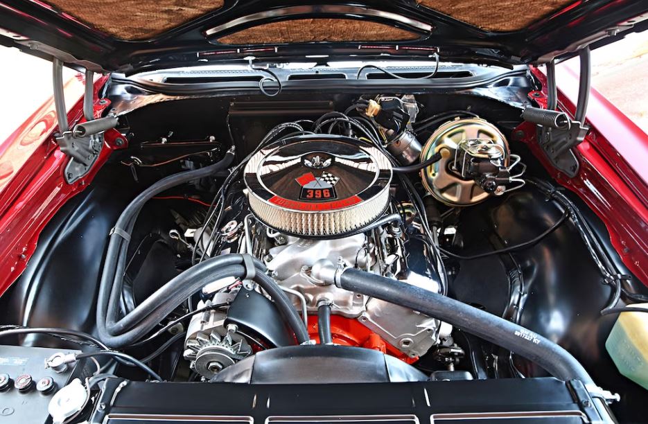 The heart of the 1969 Chevrolet Chevelle SS 396 was its powerful 396-cubic inch (6.5-liter) big-block V8 engine