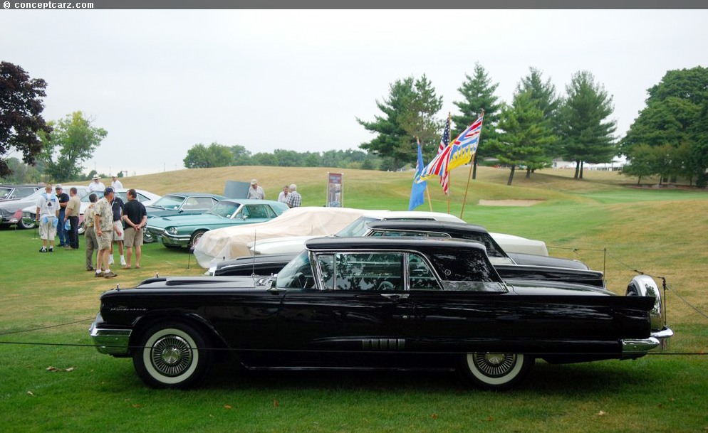 1958 Ford Thunderbird