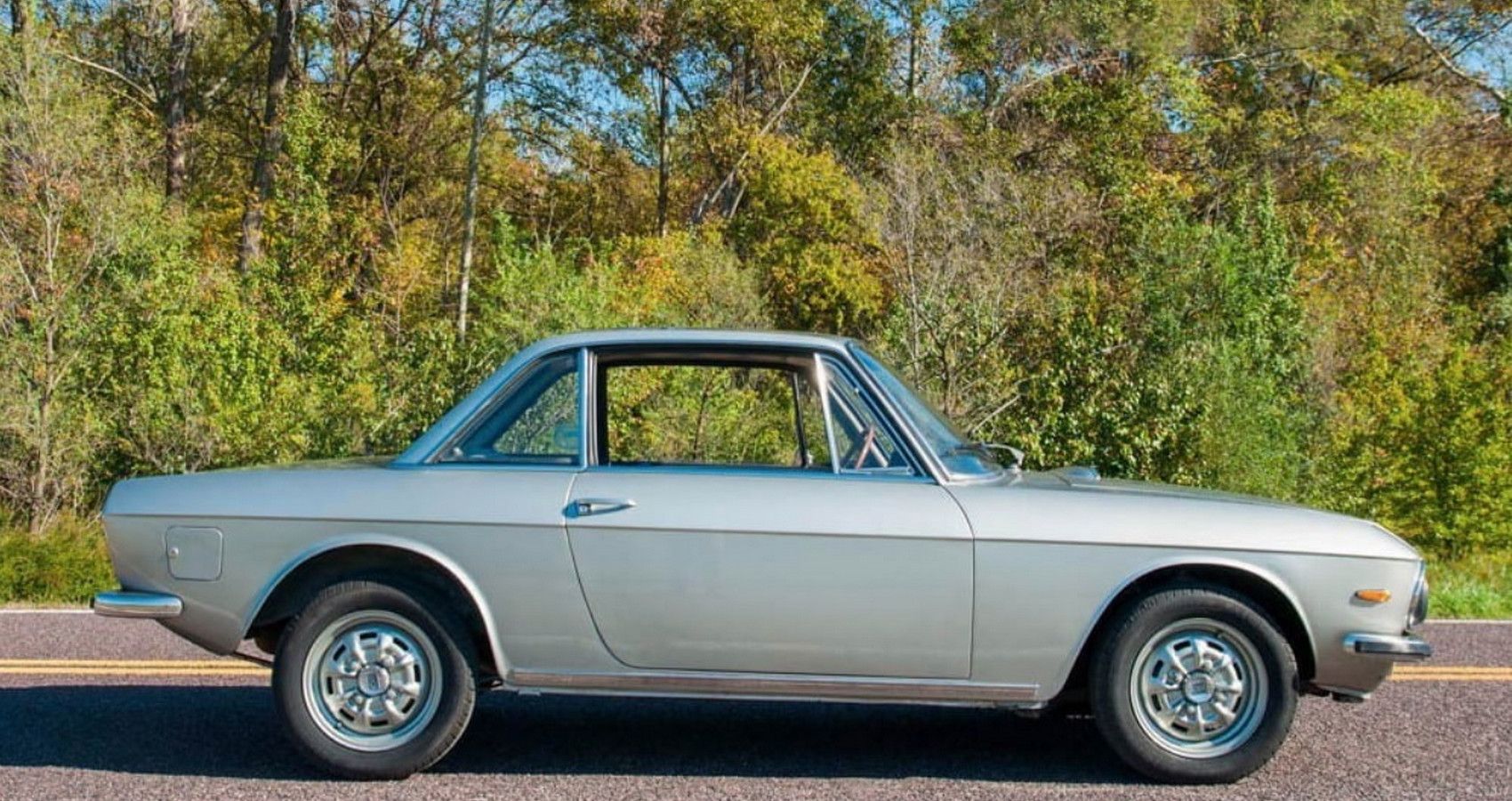 Lancia Fulvia - Side