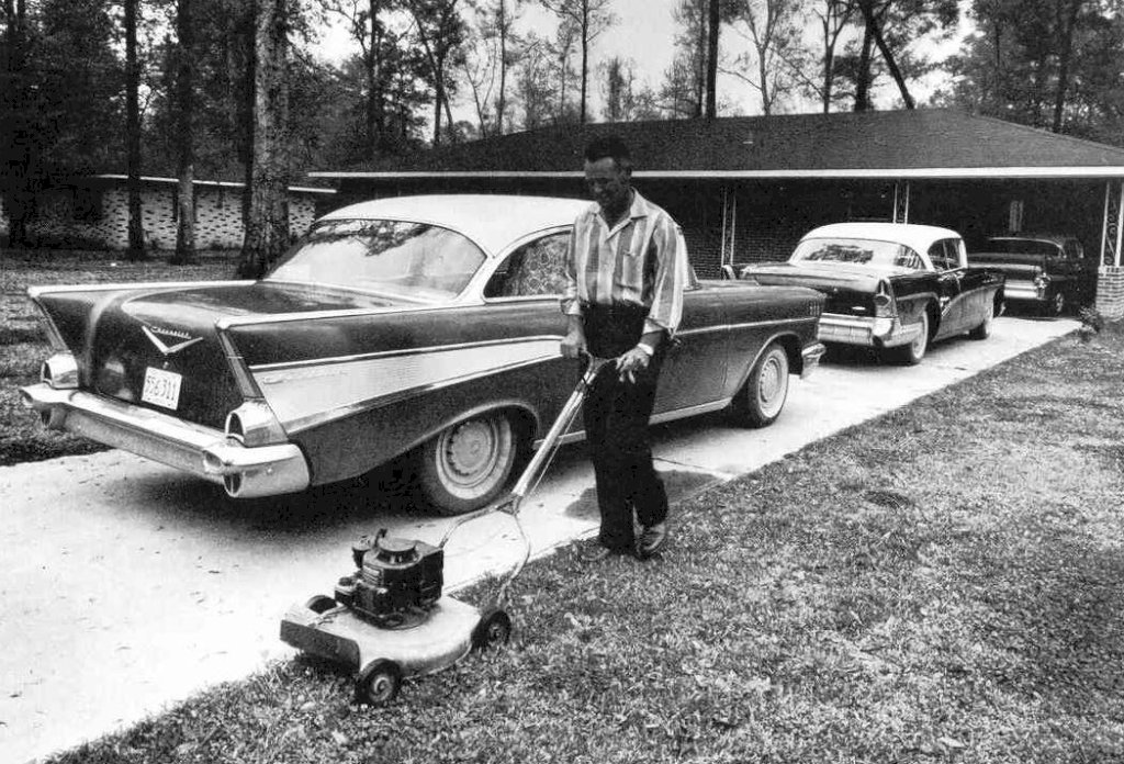 Popular-Cars-in-America-during-the-1950s