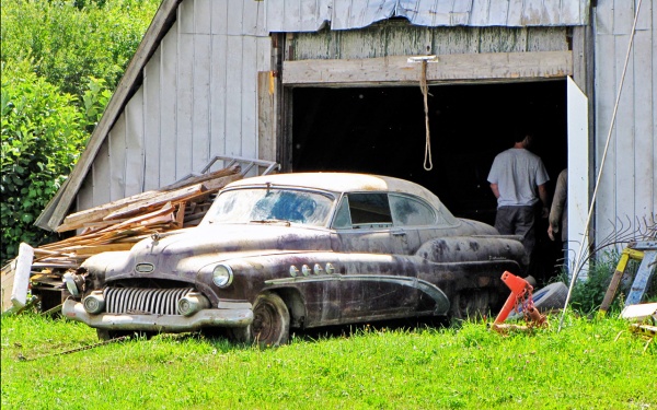 Roadmaster-barn-find