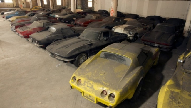 treasure trove of 36 classic corvettes discovered in a garage after 25 years!