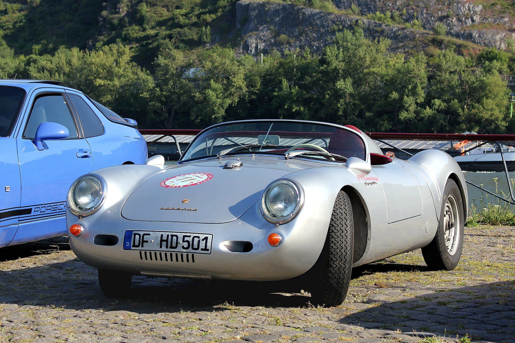 Front three quarters of a Porsche 550 Spyder.