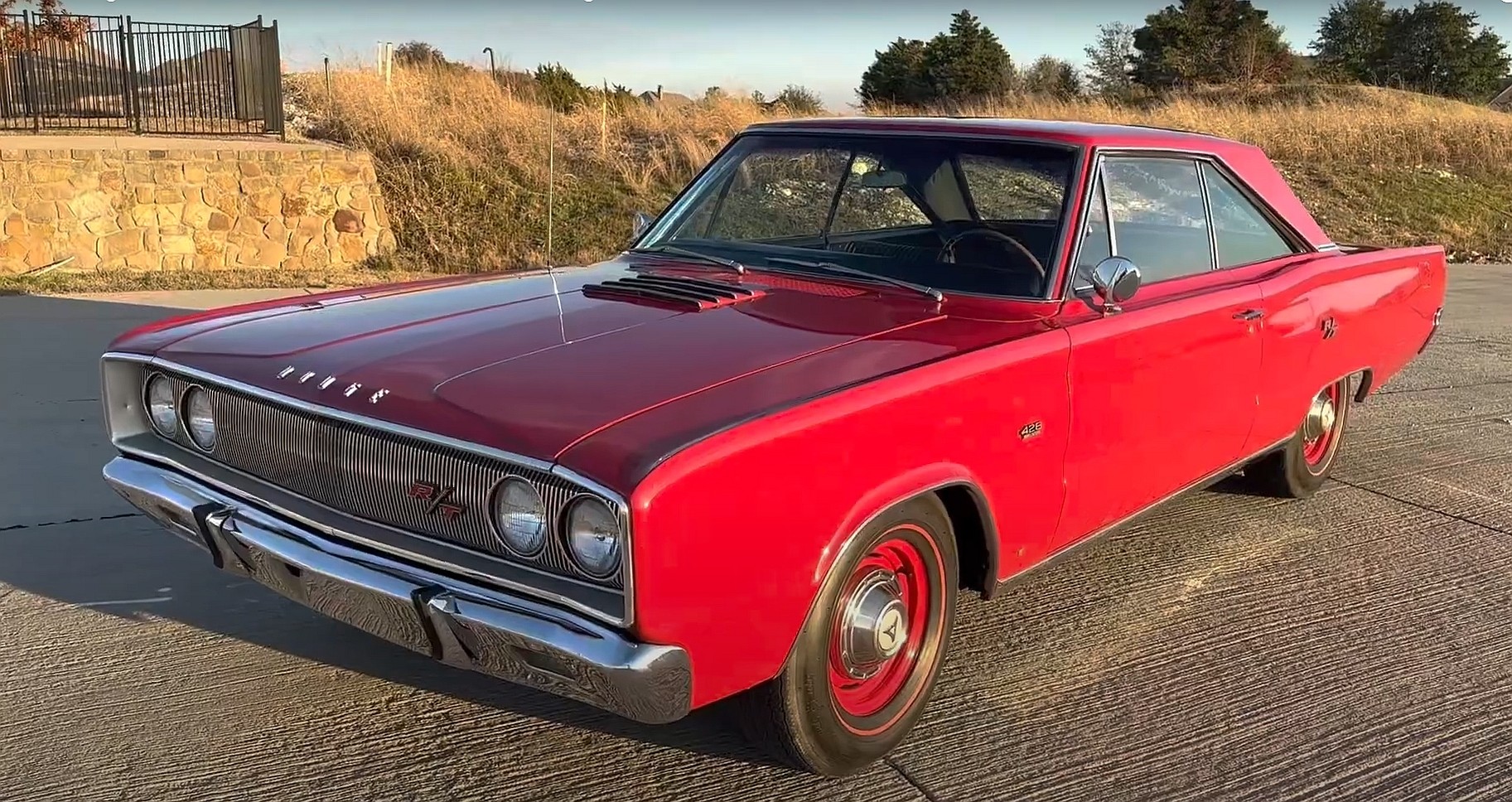 Scorch Red 1967 Dodge Coronet R/T Flexes HEMI V8 Just in Time for Christmas - autoevolution