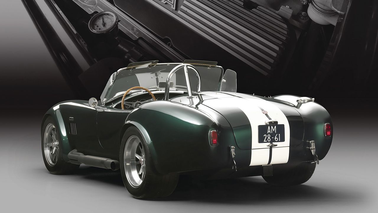 shelby_cobra_1965_Rear