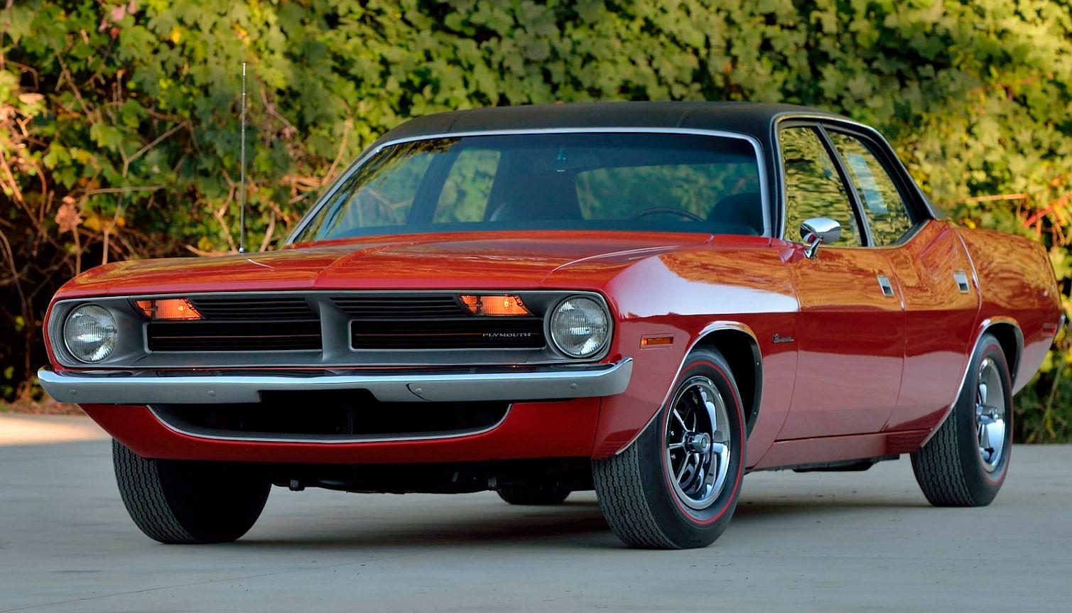 Take a Closer Look at the World's Only 1970 Plymouth Barracuda Four-Door - autoevolution