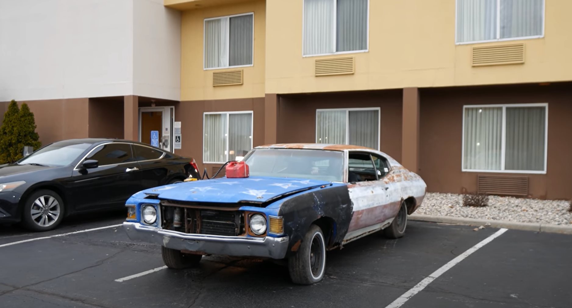 This Abandoned Chevrolet Was Forced to Run for 600 Miles After a 30-Year Sleep - autoevolution