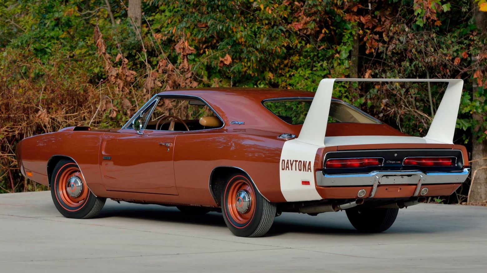 World's Lowest-Mileage 1969 Dodge HEMI Daytona Sells for Record $1.4 Million - autoevolution