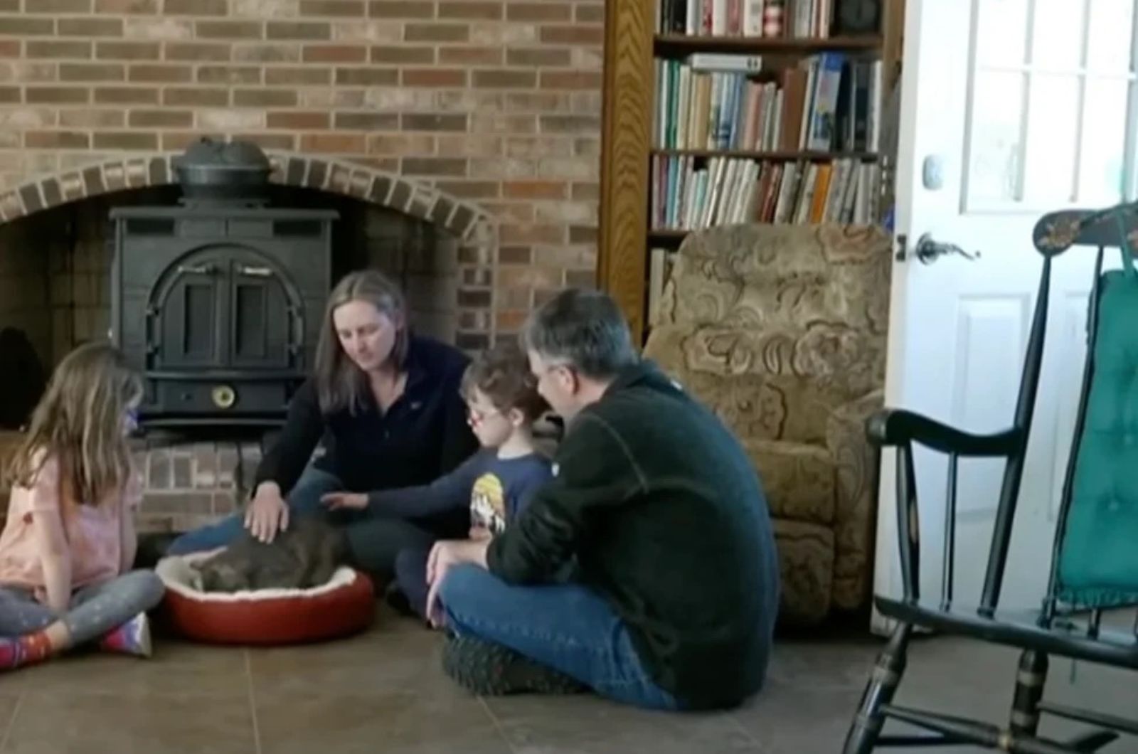 family reunited with cat