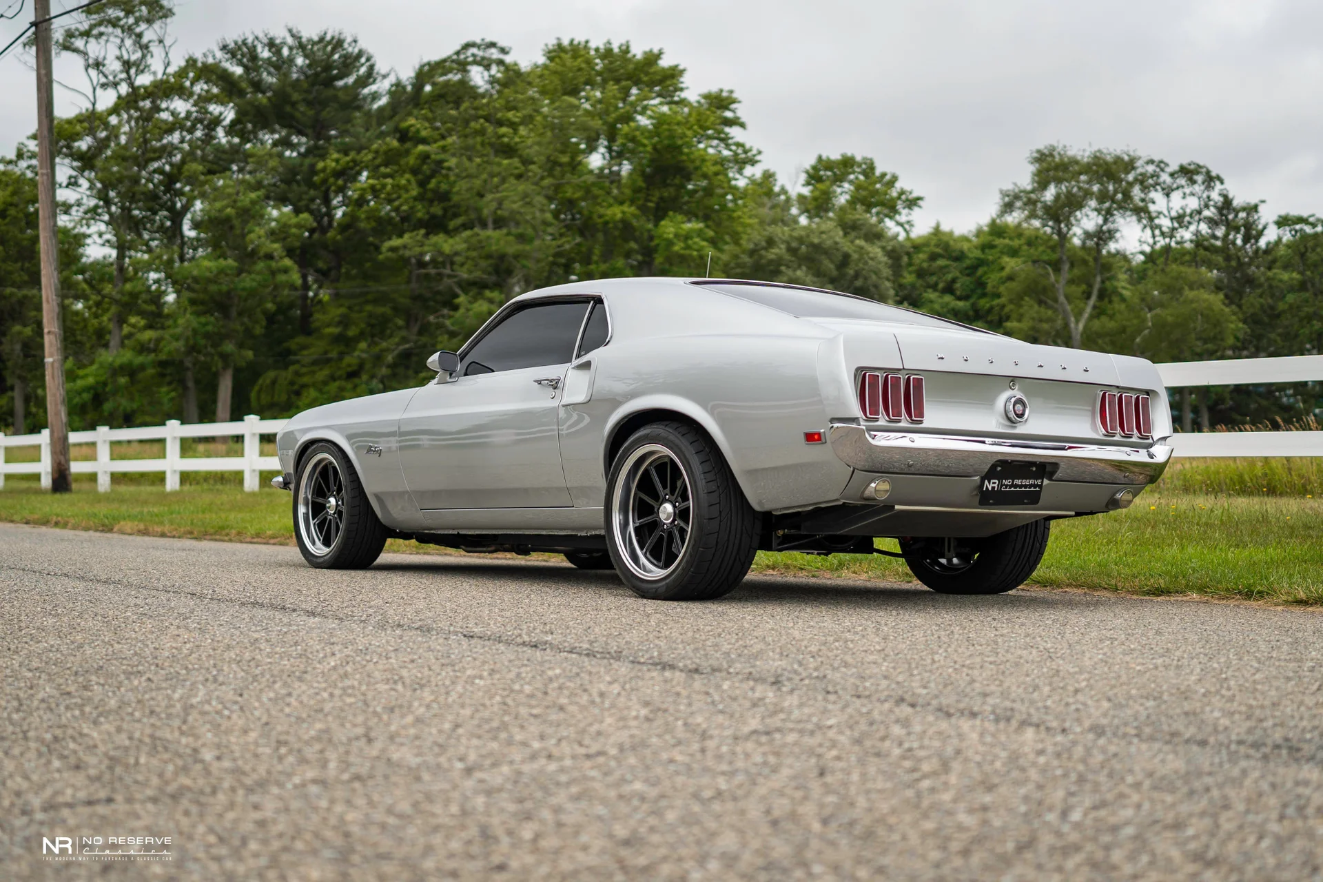 1969 ford mustang 392 fastback pro touring restomod