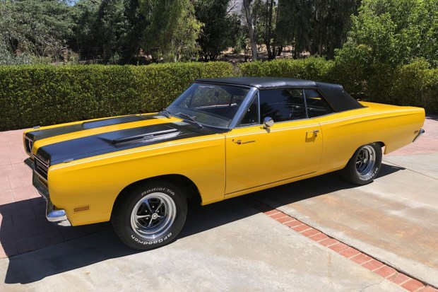 1969 Plymouth Road Runner Convertible 383 4-Speed