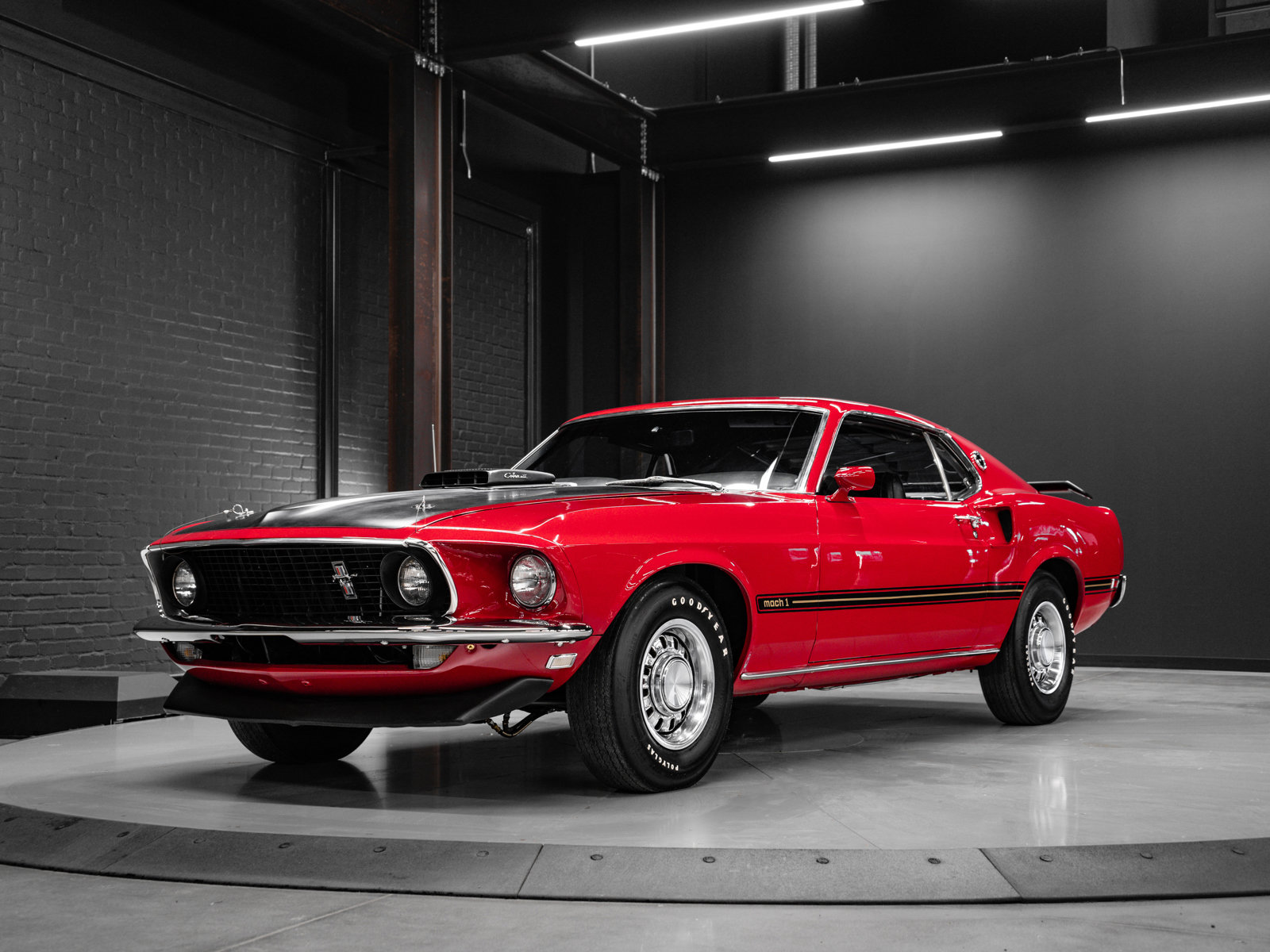 Used 1969 Red Ford  image 4